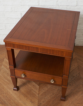 TRIUNE エンドテーブル