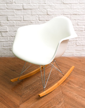 アームシェルチェア ロッカーベース